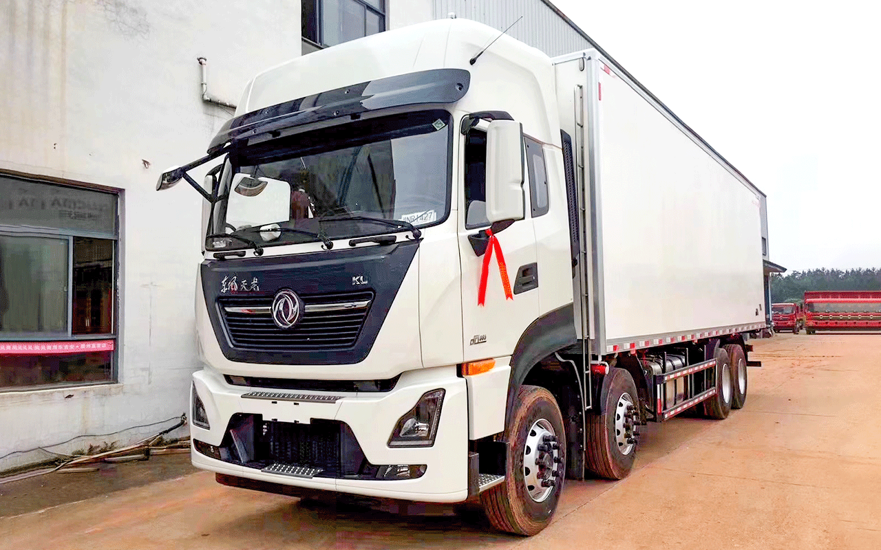 天龍KL前四后八冷藏車
