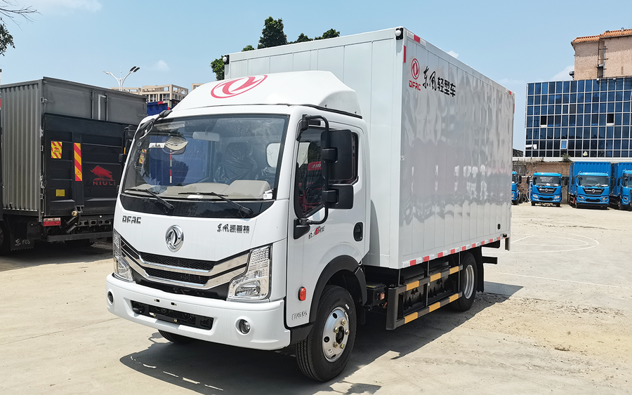 東風EV350純電4.2米廂式車