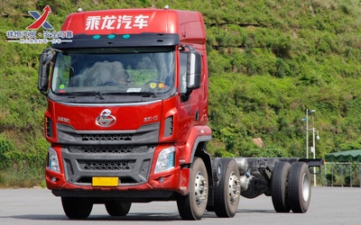 东风柳汽 乘龙H5重卡 270马力 6X2 9.7米栏板载货车