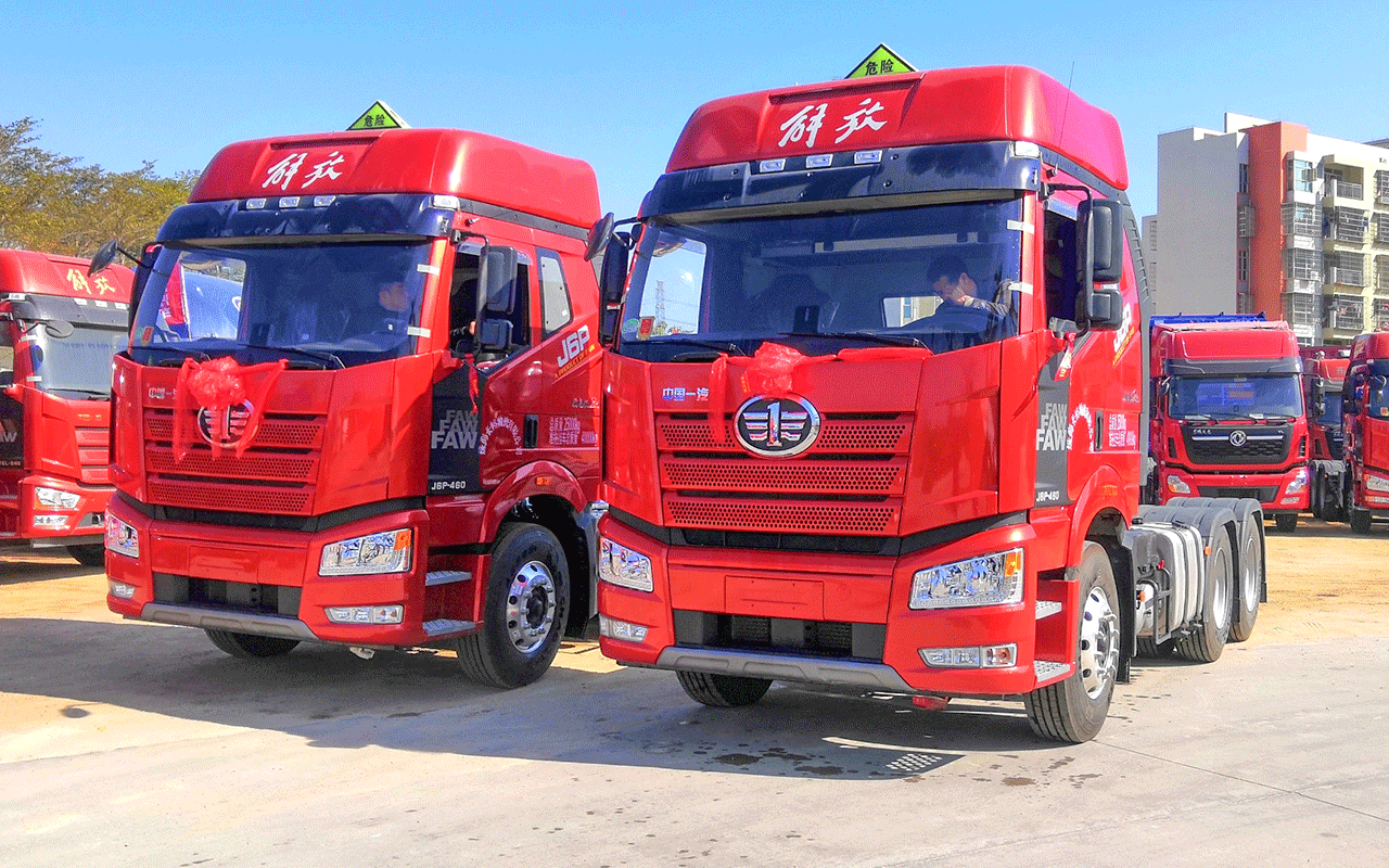 J6P危险品牵引车