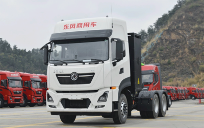 东风天龙KL电动牵引车