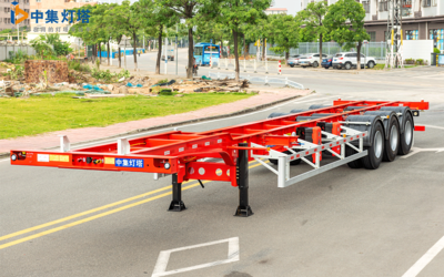 3轴45尺危险品罐箱运输半挂车