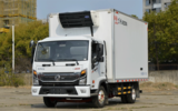 东风凯普特星云4.2米蓝牌冷藏车